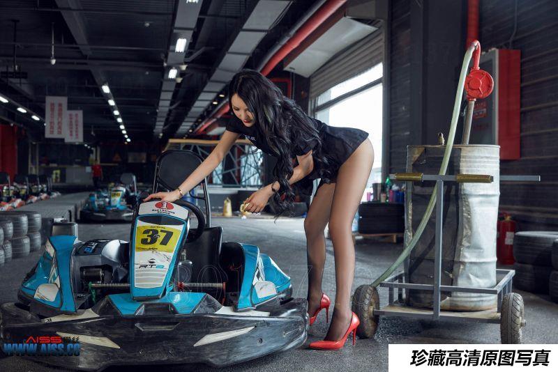 爱丝 F6027 NO.105 热血赛道 108P