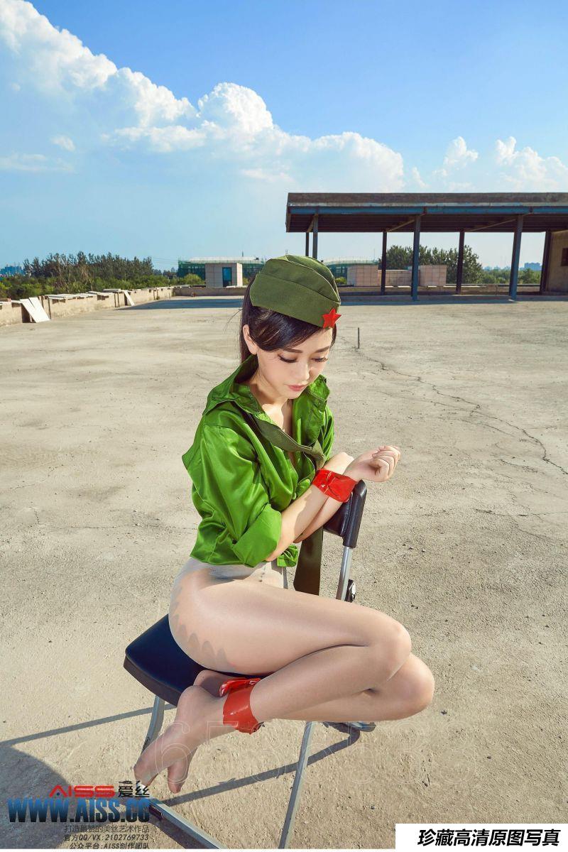 爱丝钻石套图 F6035 性感美丝小特务 66P