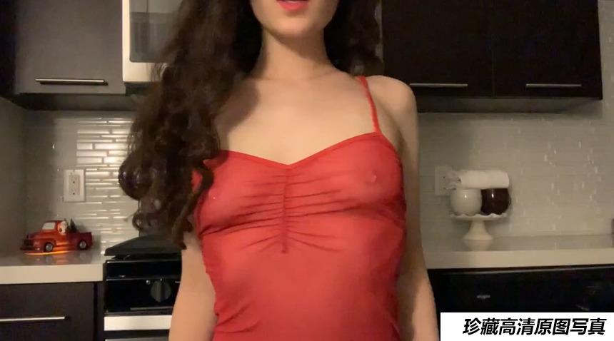 红唇姐姐性感圣诞装AMSR直播秀 [1V]