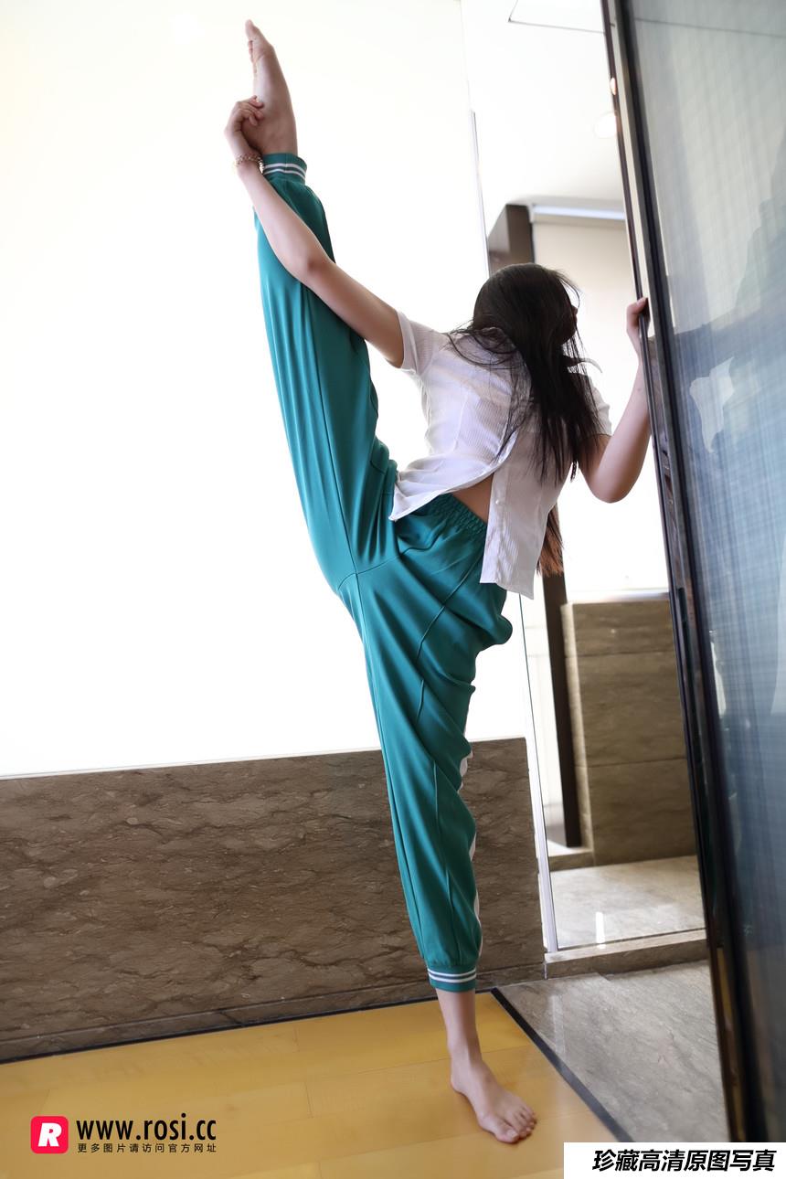 [ROSI写真] 2017.08.08 NO.2071 [41+1P]