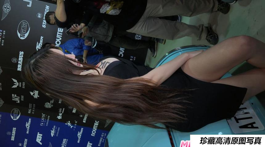 [JKF写真] JKF模特子涵车展视频(三) [1V]