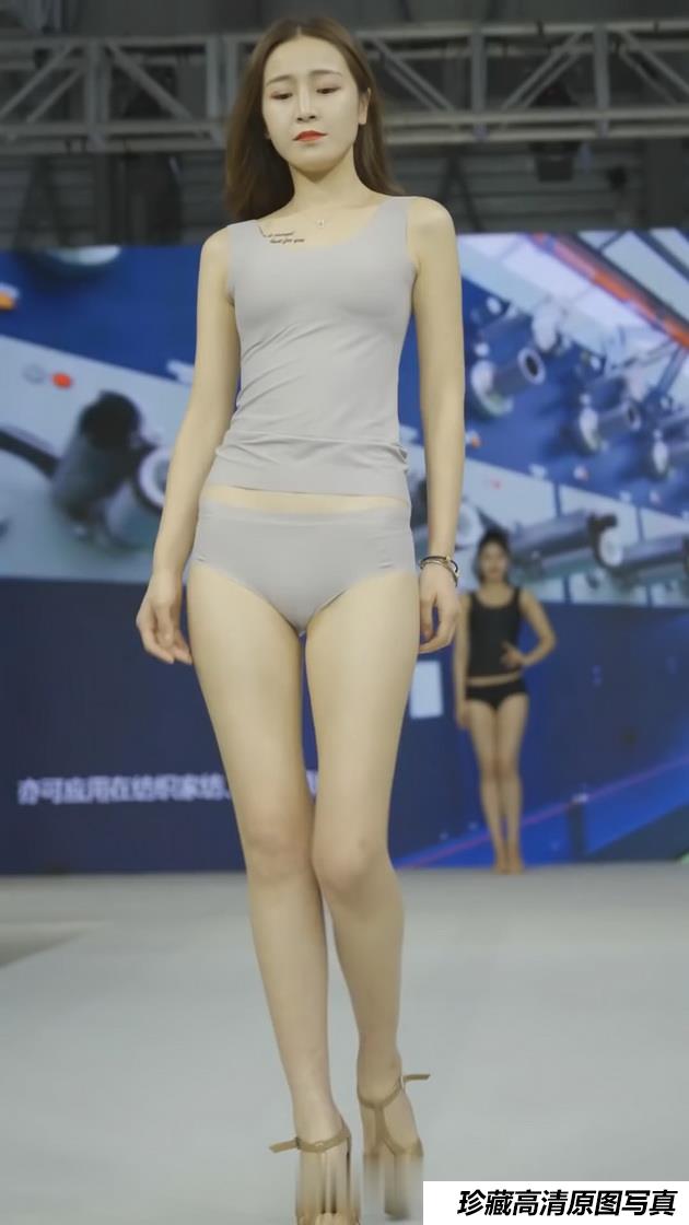 2019中针会简约时尚内衣走秀现场[mp4/134M]