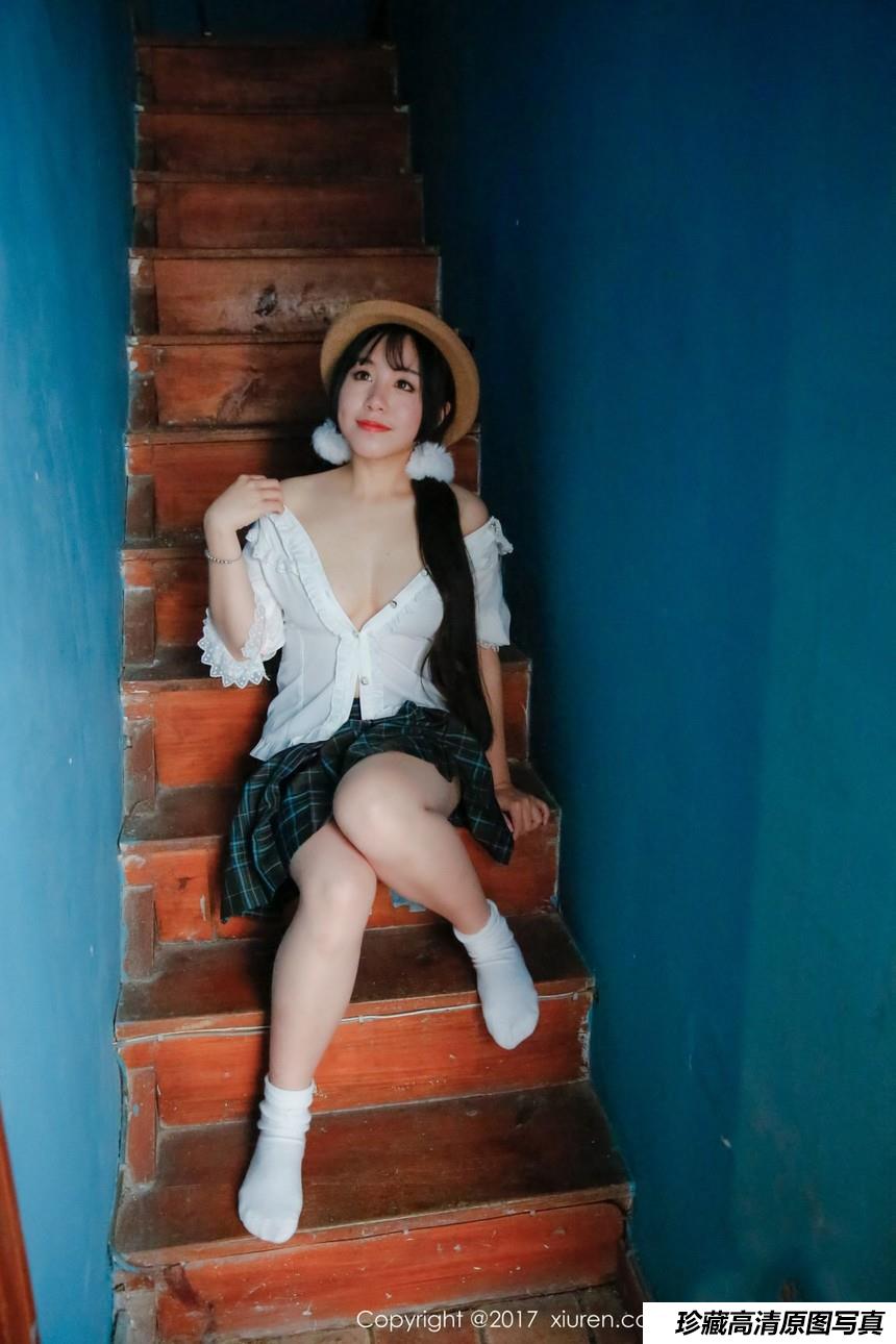 [XiuRen秀人网] 2017.04.24 No.742 v菜 [50+1P]