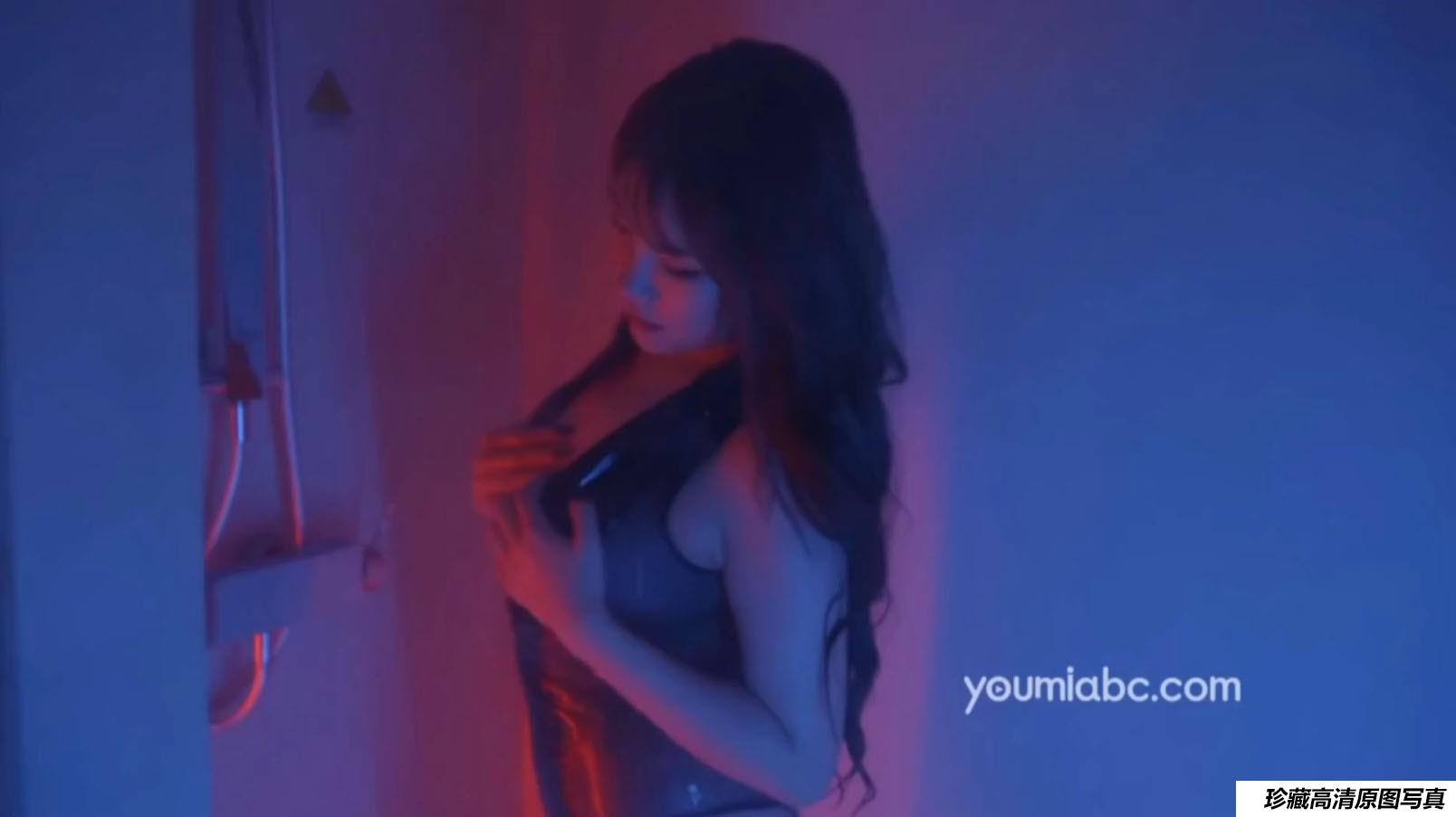 [YouMi尤蜜] 视频 浴室霓虹 团团 [1V]
