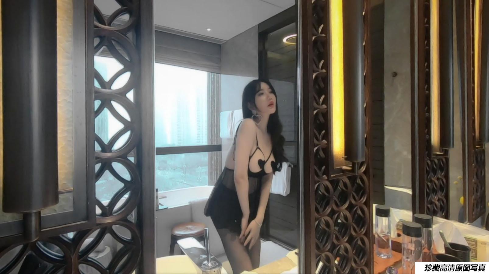 [YOUMI尤蜜荟]视频 2020.04.15 VN.015 心妍小公主 [1V]-绅士图