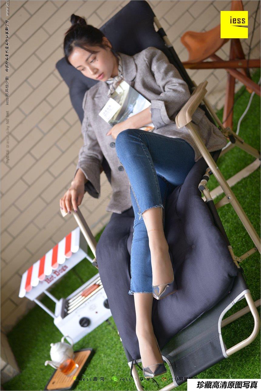 [IESS异思趣向] 2018.03.27 丝足便当210《经典小脚》华华 [99+1P]