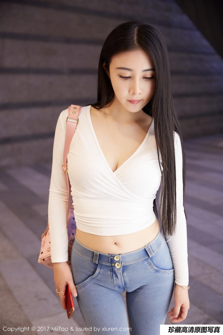 [MiiTao蜜桃社] 2017.11.13 VOL.084 萱萱Cecilia [50+1P]