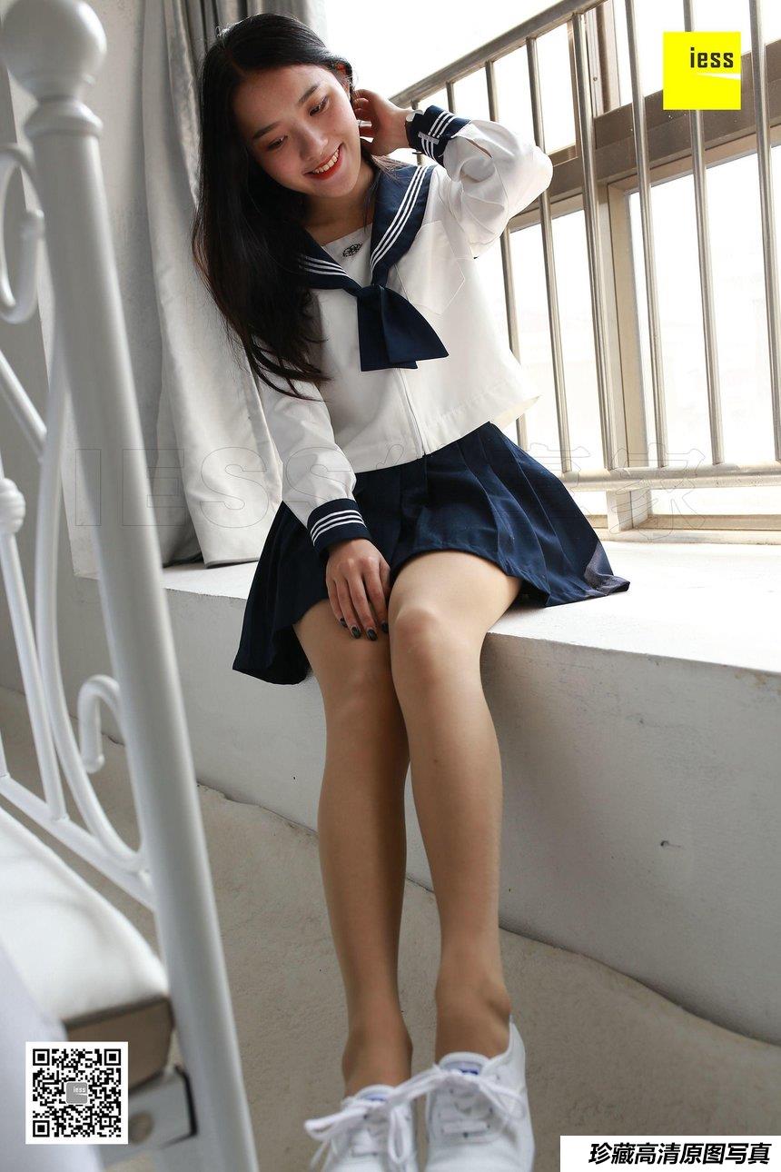 [IESS异思趣向] 2018.04.22 丝享家216《第一次涂指甲油的婉萍》婉萍 [99+1P]