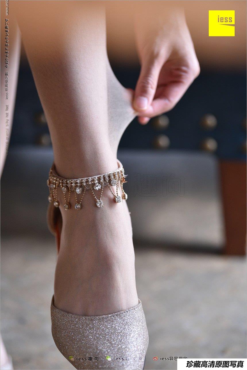 [IESS异思趣向] 2018.04.14 丝足便当217《长丝花瓣》春春 [98+1P]