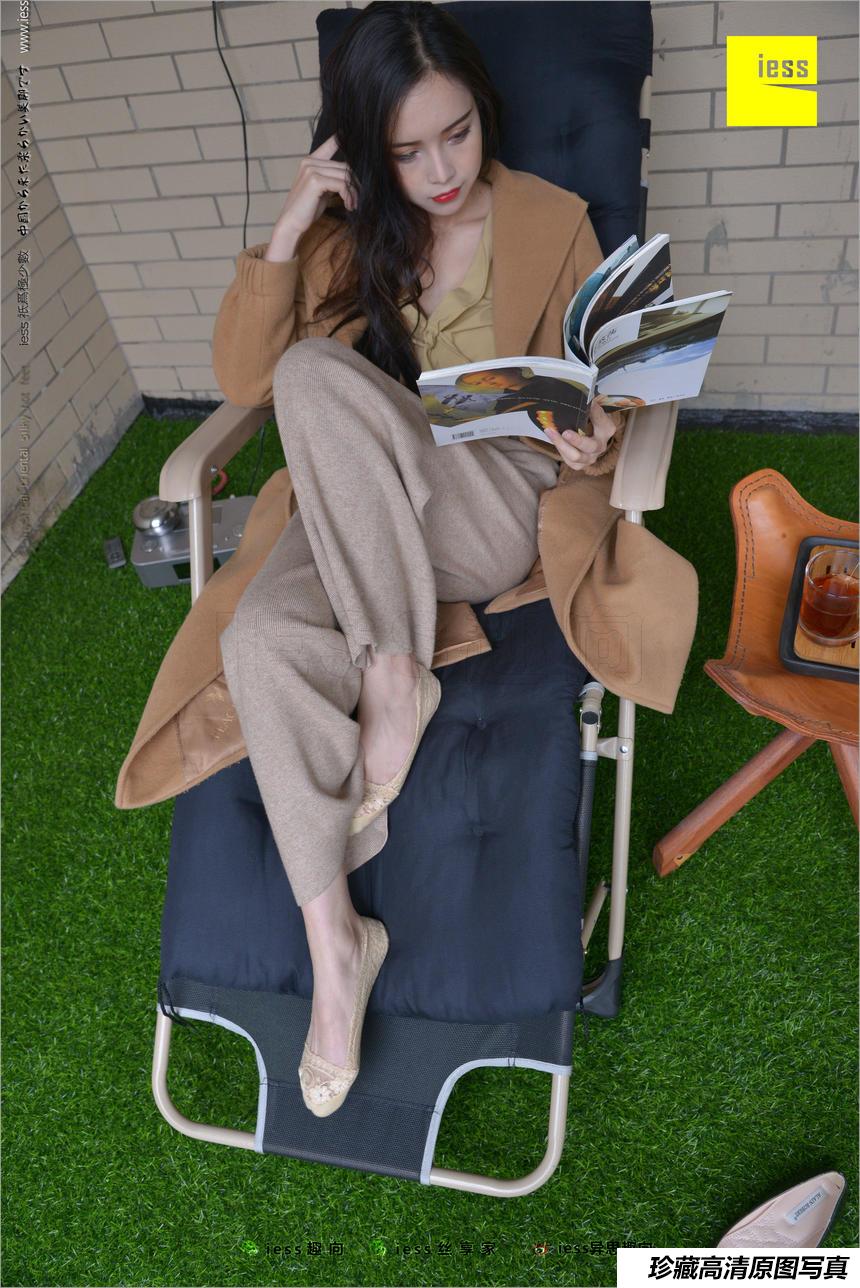 [IESS异思趣向] 2018.04.15 丝足便当218《小羽、船袜和平底鞋》精简版 [99+1P]