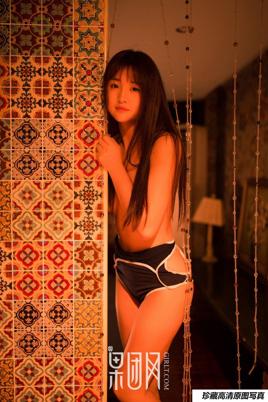 [GIRLT果团网] 2018-01-19 NO.016 邻家美眉纯情写真 [44+1P]