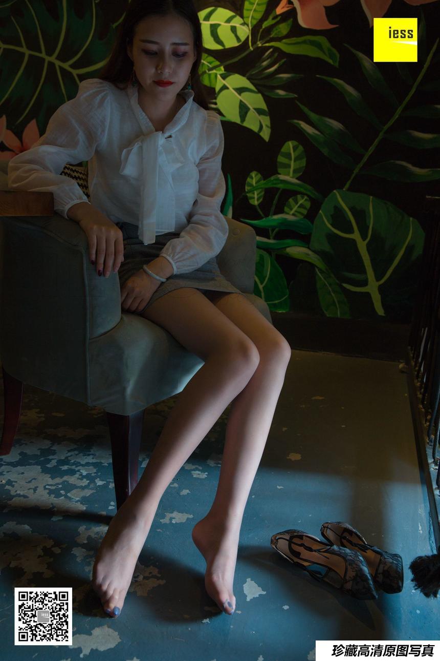 [IESS异思趣向] 2018.06.08 丝享家250：《九妹的暗调灰丝》九妹 [90+1P/31.5M]