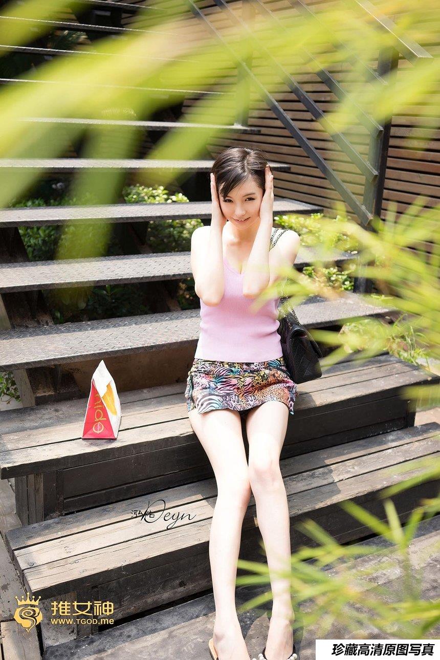 [TGOD推女神]2014.09.15 Rosa小猫咪 [79+1P／344M]