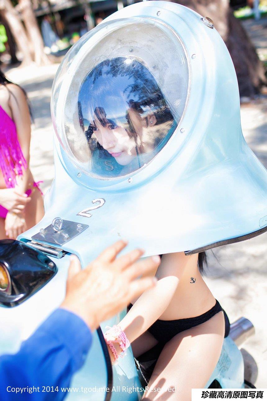 [TGOD推女神]2014.11.23 沙巴旅拍 杨上萱 第一弹 [53+1P／243M]