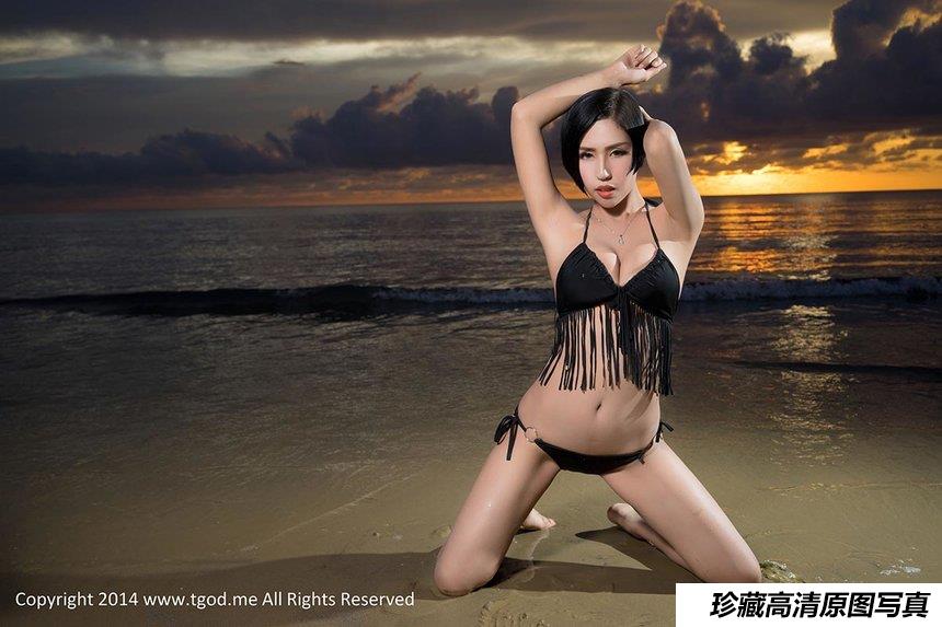 [TGOD推女神]2014.12.31 娜依灵儿 旅拍第3弹 [50+1P／173M]