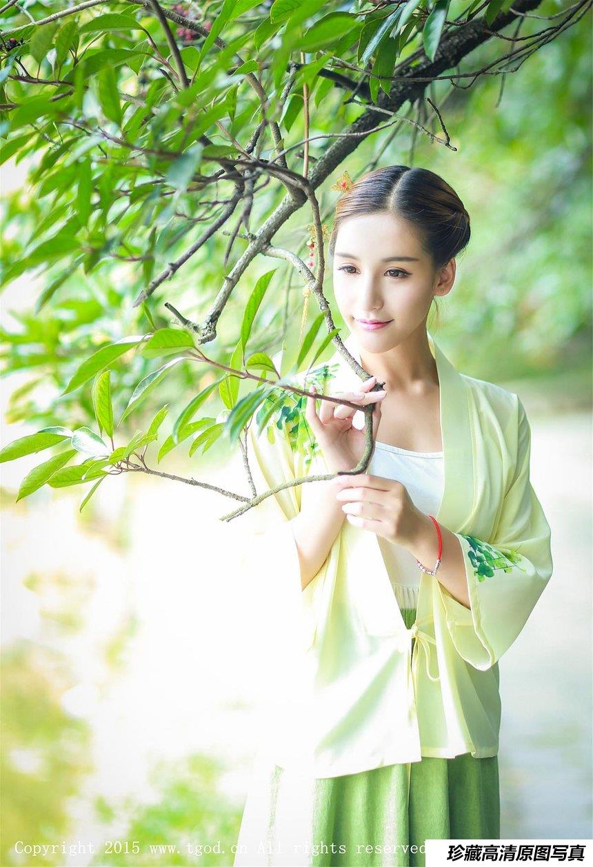 [TGOD推女神]2015.09.22 艾希ICE 清新汉服之艾希 [48+1P／322M]