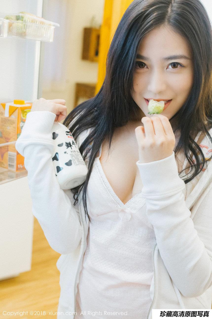 [XIUREN秀人网] 2018.05.22 No.1024 许诺Sabrina [82+1P]