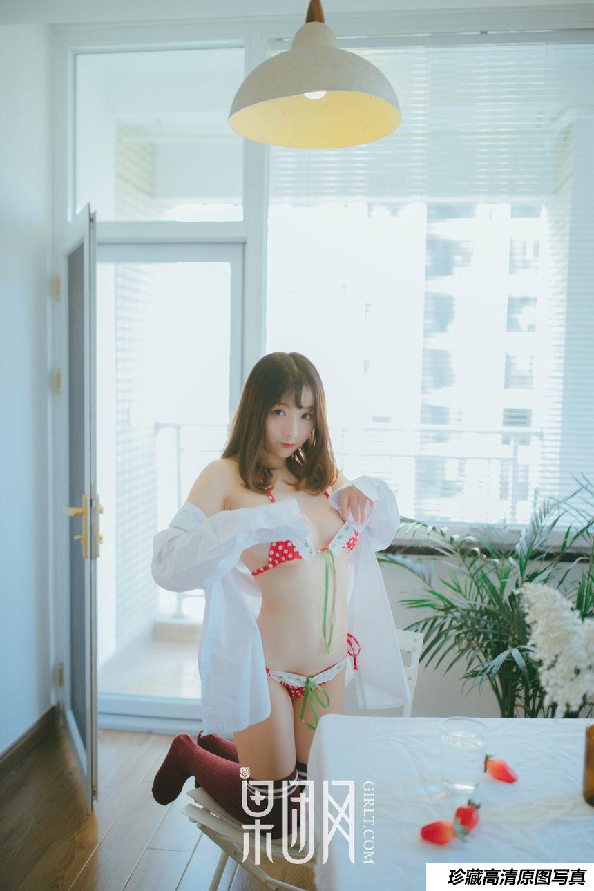 [GIRLT果团网]熊川纪信 2018-03-25 NO.030 草莓姑娘 [61+1P]