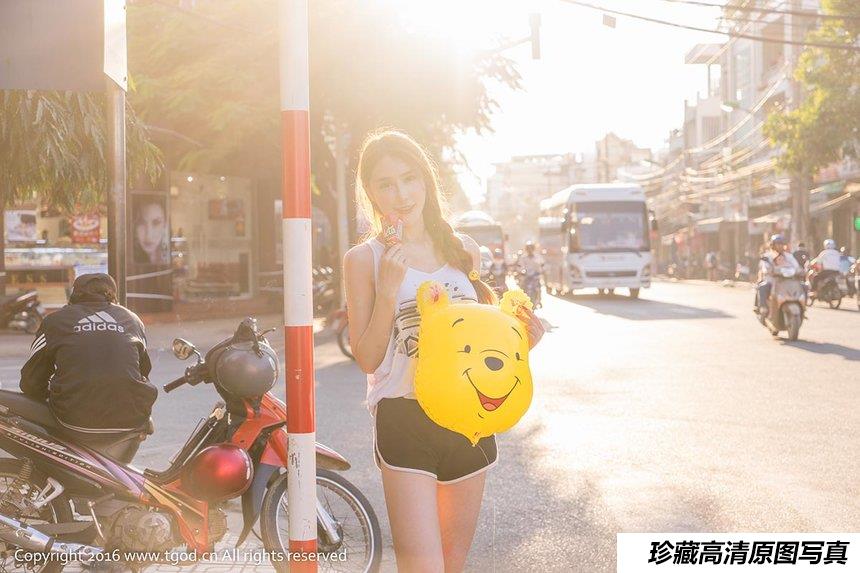 [TGOD推女神]2016.04.01 越南芽庄旅拍 伍月Yuer 第二刊 [42+1P／279M]