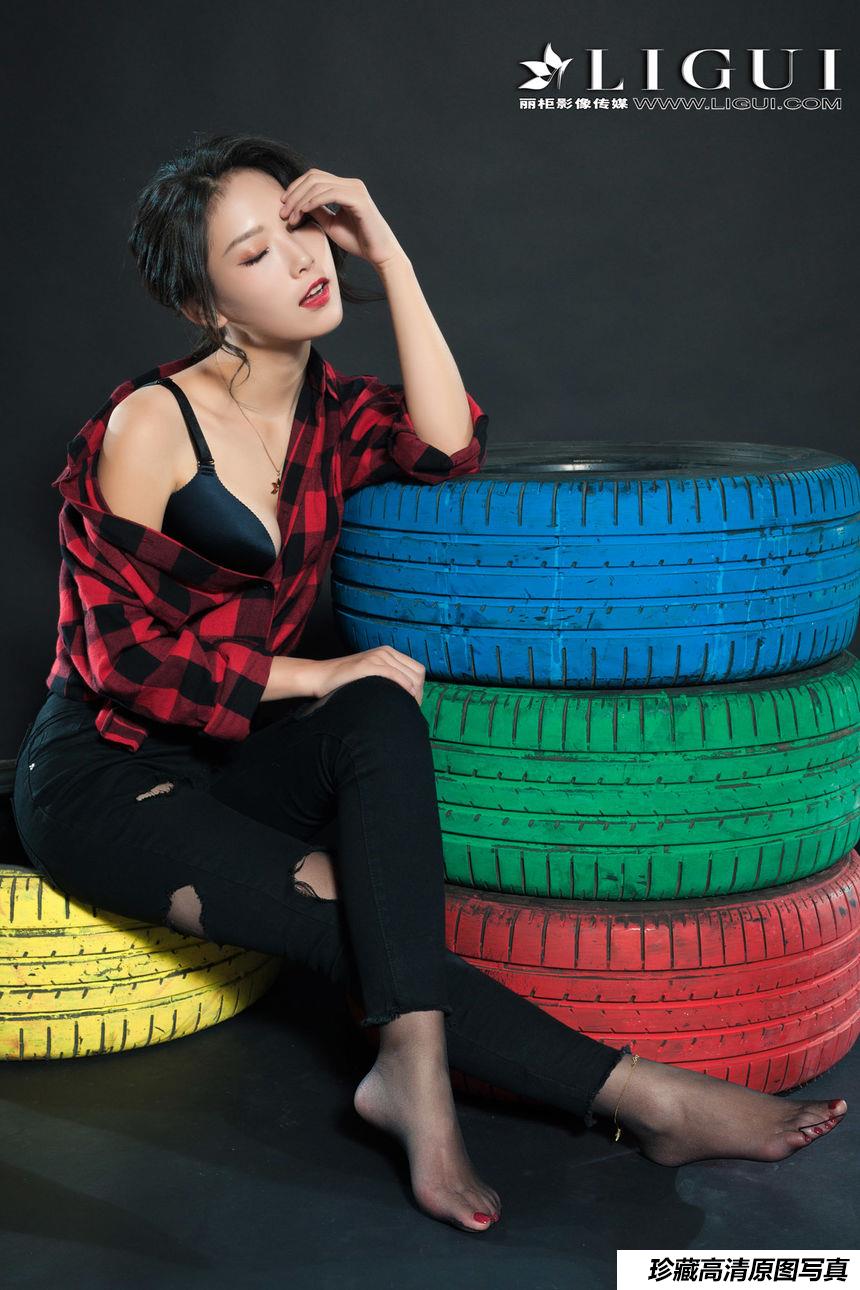 [Ligui丽柜] 2018.11.14 网络丽人 Model 赵维拉 [64P/26.4M]