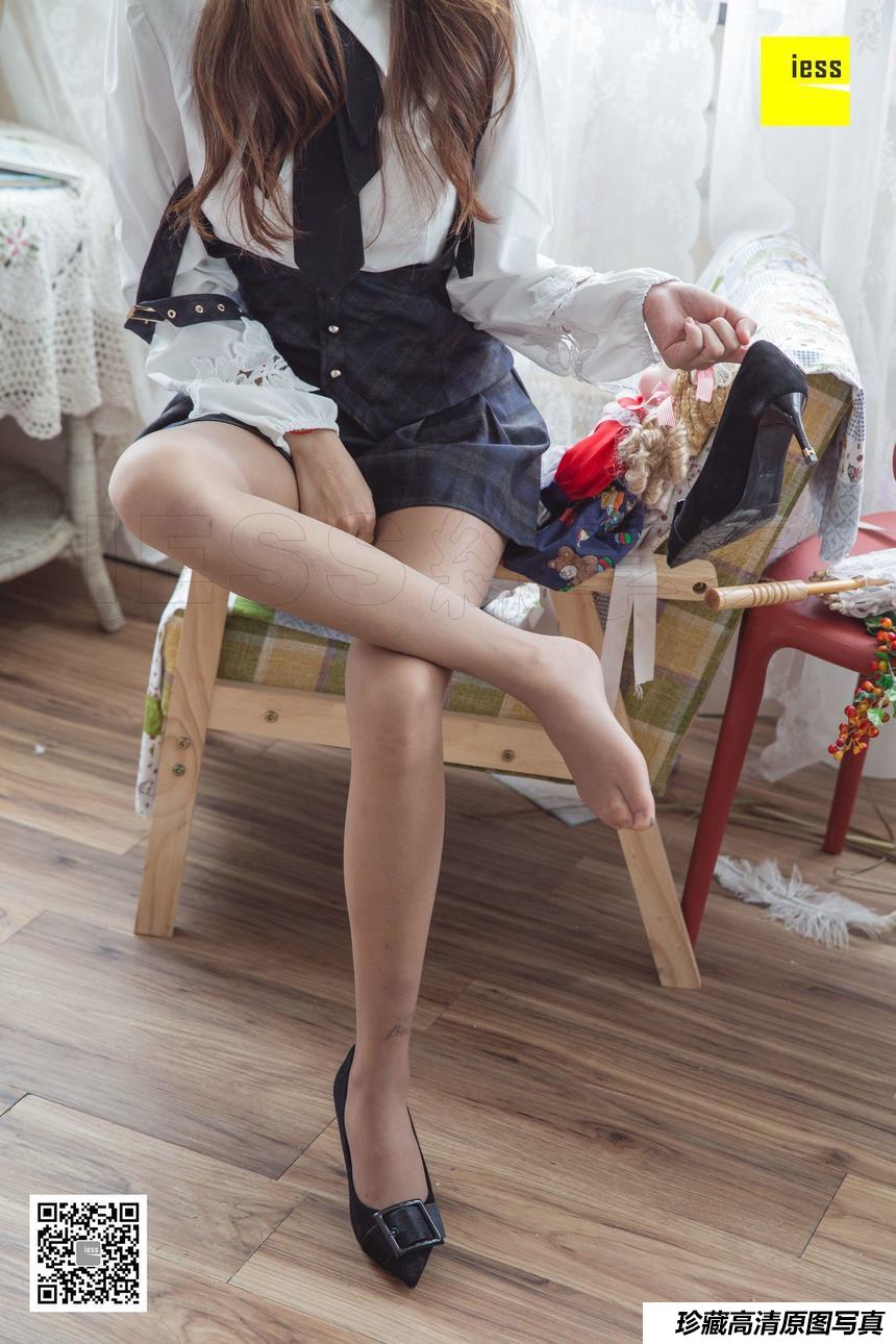 [IESS异思趣向] 2018.12.17 丝享家383：新模洋娃娃小韩 [96P]