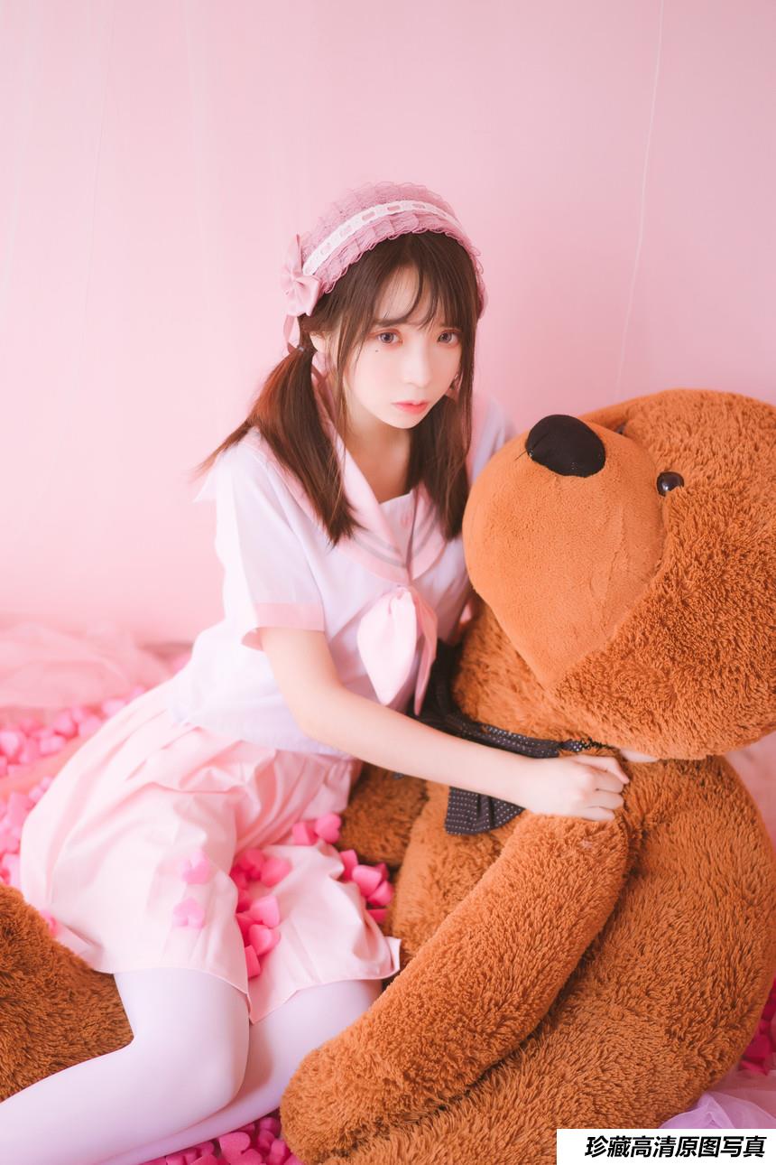 疯猫ss – 丝袜狂想曲(粉) [54P]