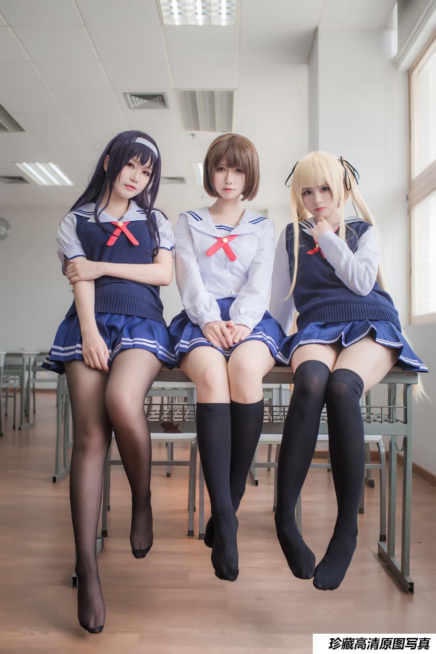 白金Saki写真 – 校服 [29P]