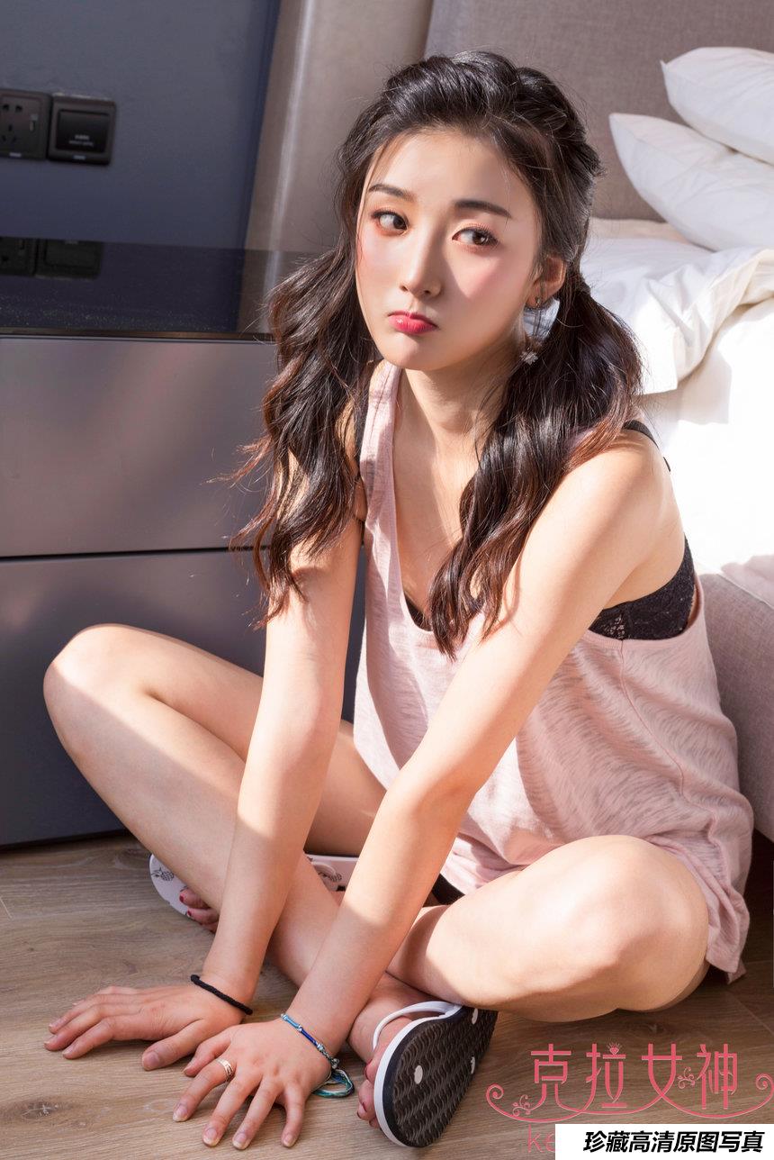 [Kelagirls克拉女神]2018.07.12《风和日丽》馨馨[27P／543MB]