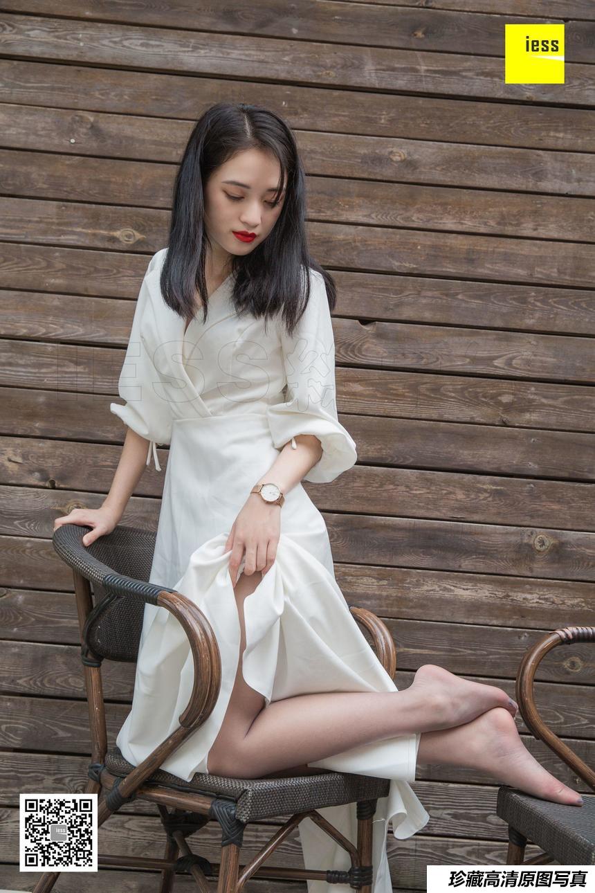 [IESS异思趣向] 2019.01.03 丝享家395：姗姗 - 烈焰红唇白长裙 [84P]