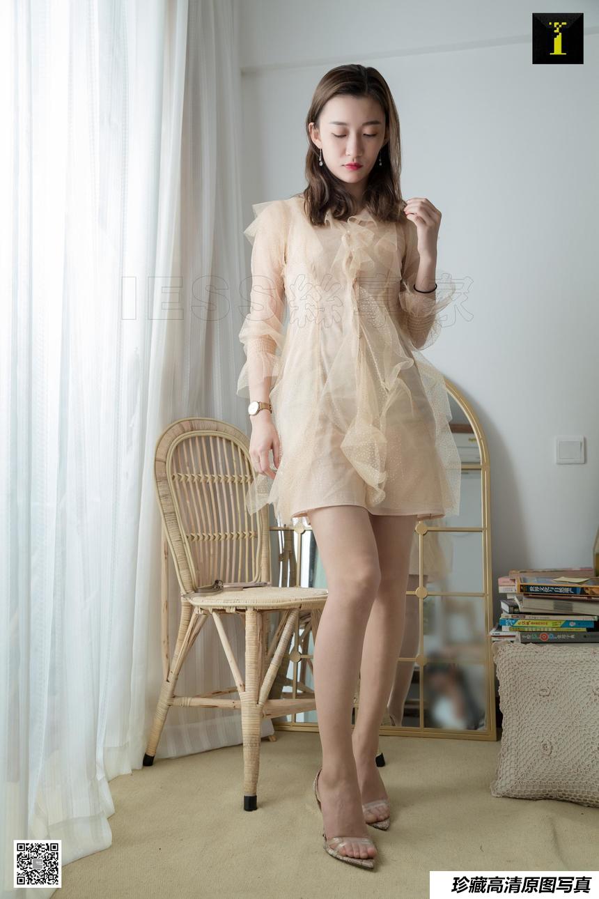 [IESS异思趣向]2019.04.22 丝享家470：秋的蛇纹尖头凉鞋 [94P]