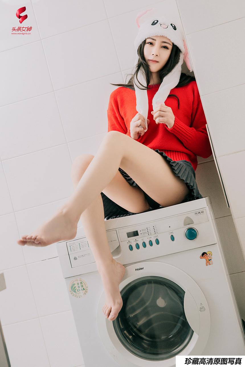 [TouTiao头条女神] 2019-01-31  莫晓希小兔兔给大家拜早年！ [8P]