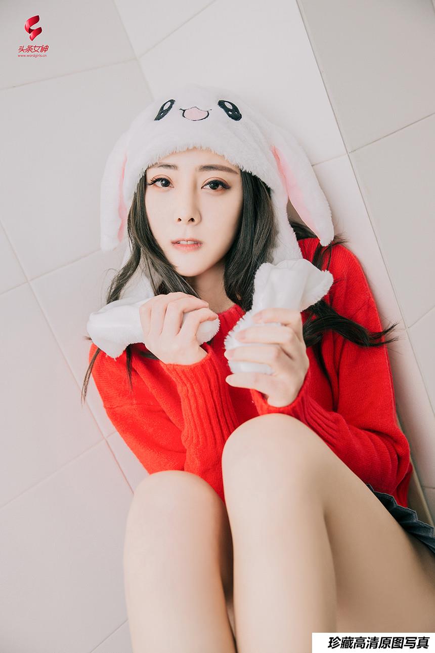 [TouTiao头条女神] 2019-01-31  莫晓希小兔兔给大家拜早年！ [8P]