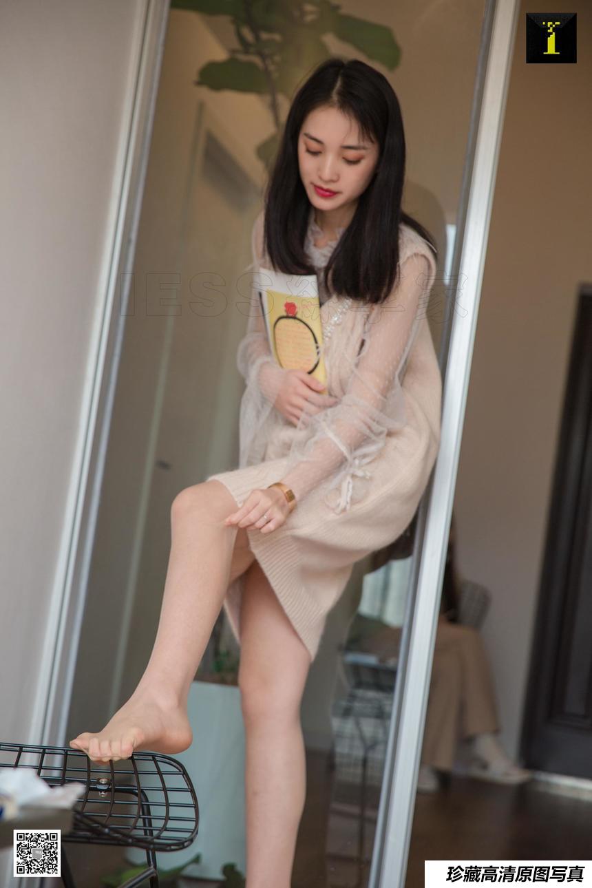 [IESS异思趣向]2019.05.23 丝享家494：素人姗姗的雪白肌 [64P]