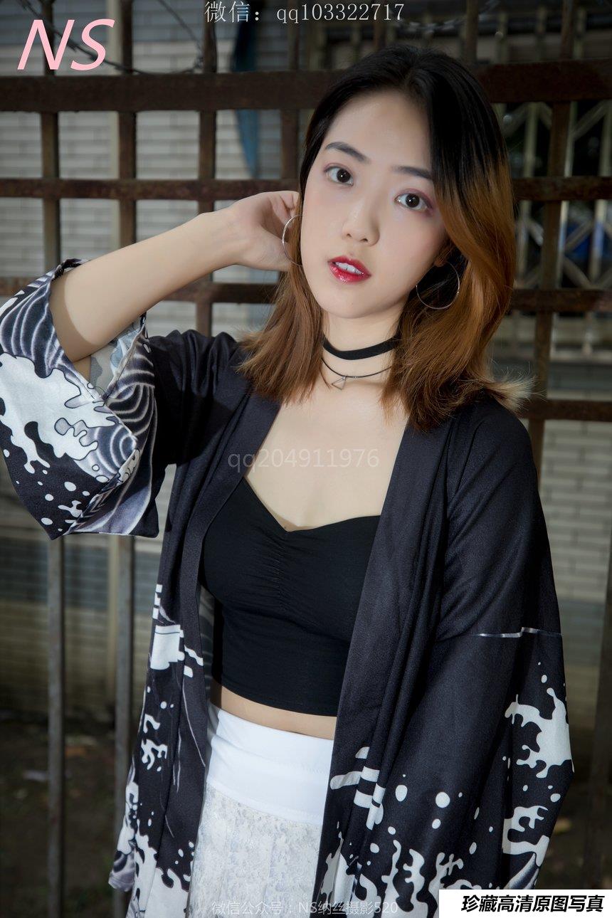 纳丝摄影 曼雯的肉色丝袜美腿三轮车之行 [82P-515MB]