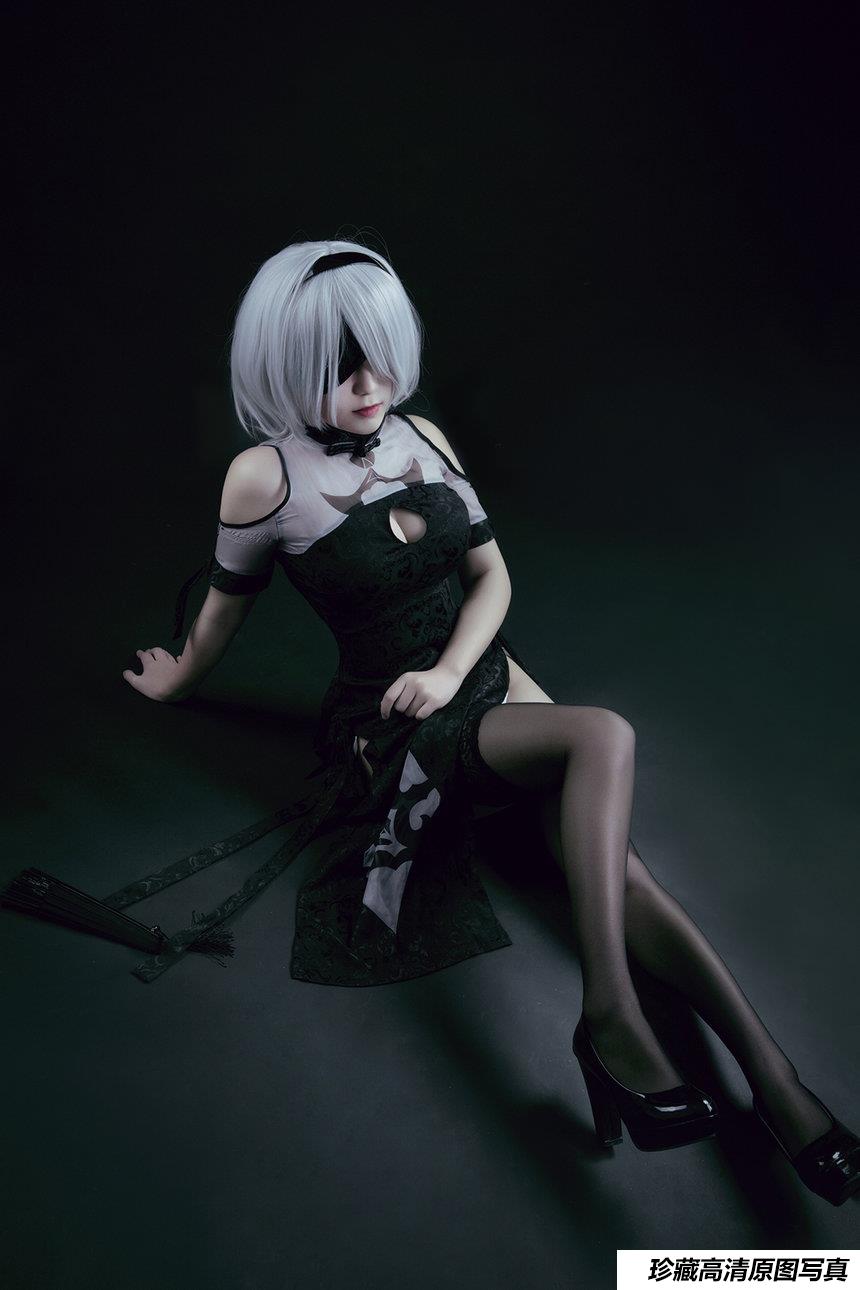 [Cosplay]穿旗袍的2B小姐姐 [45P]