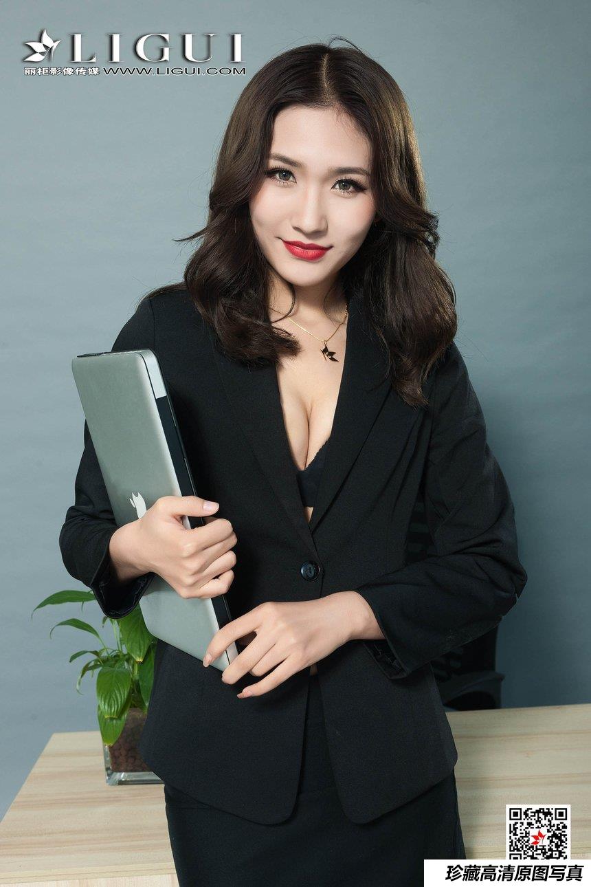 [Ligui丽柜]2019.06.12 网络丽人 Model 星星 [64+1P]