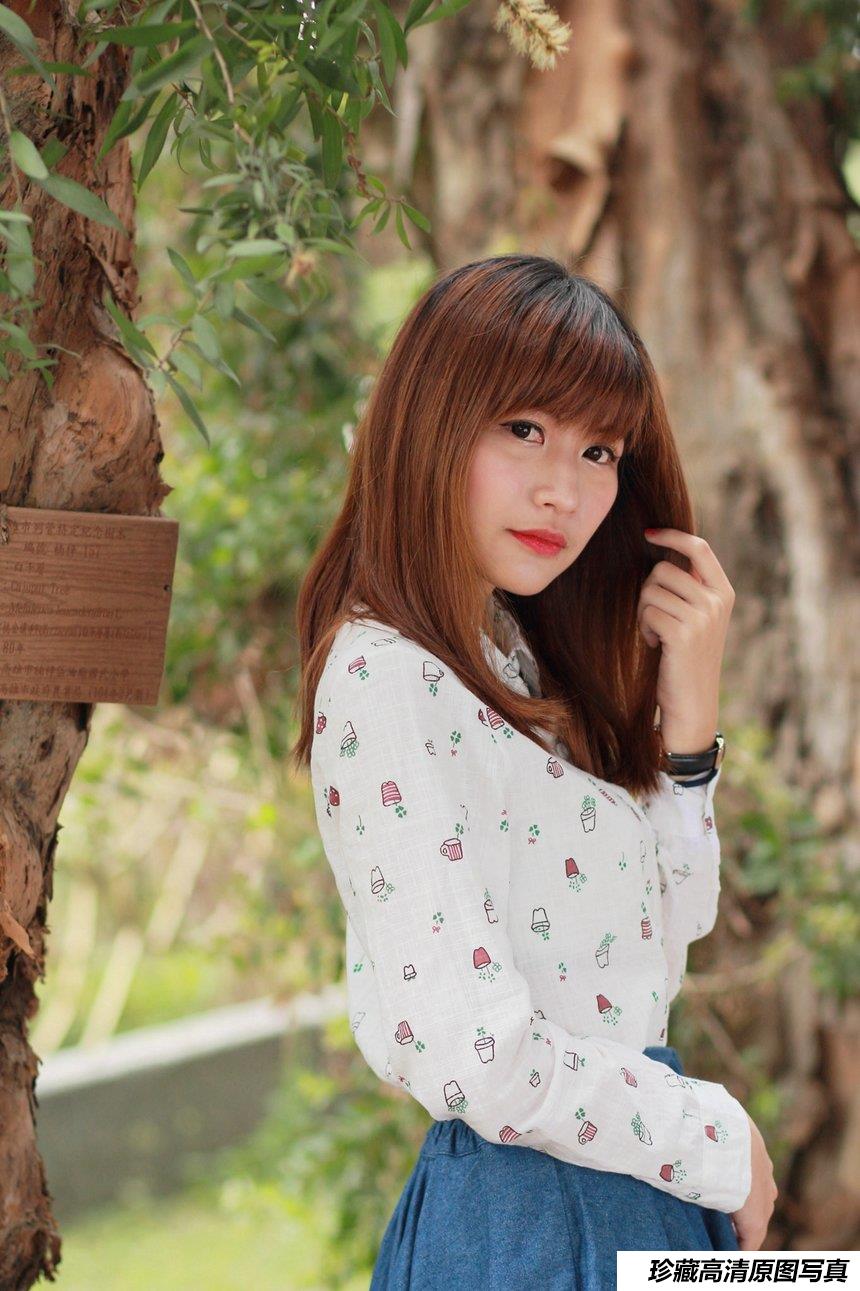 制服の女生 No.001 林温蒂 [51P-237MB]