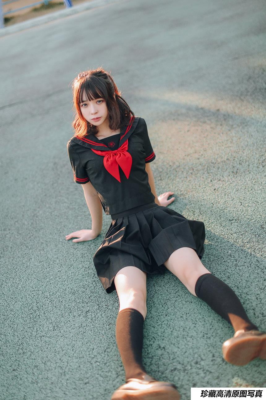 [Cosplay]疯猫ss – 室外JK [18P]
