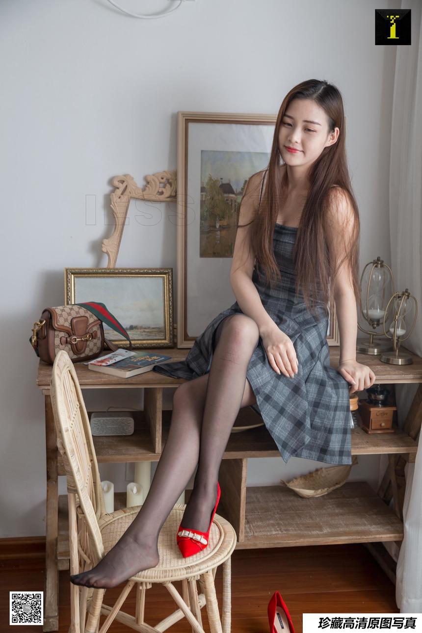 [IESS异思趣向]2019.06.12 丝享家509：九妹的红鞋格子裙 [90P]