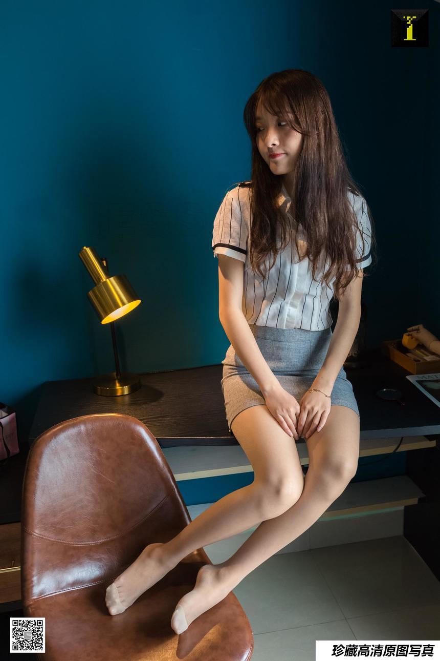 [IESS异思趣向]2019.06.22 丝享家514：婉萍的趾尖之花 [93P]