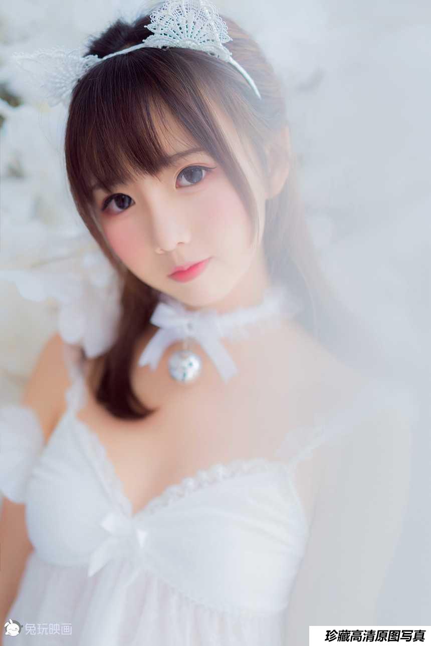 [Cosplay]面饼仙儿 – 吊带睡衣