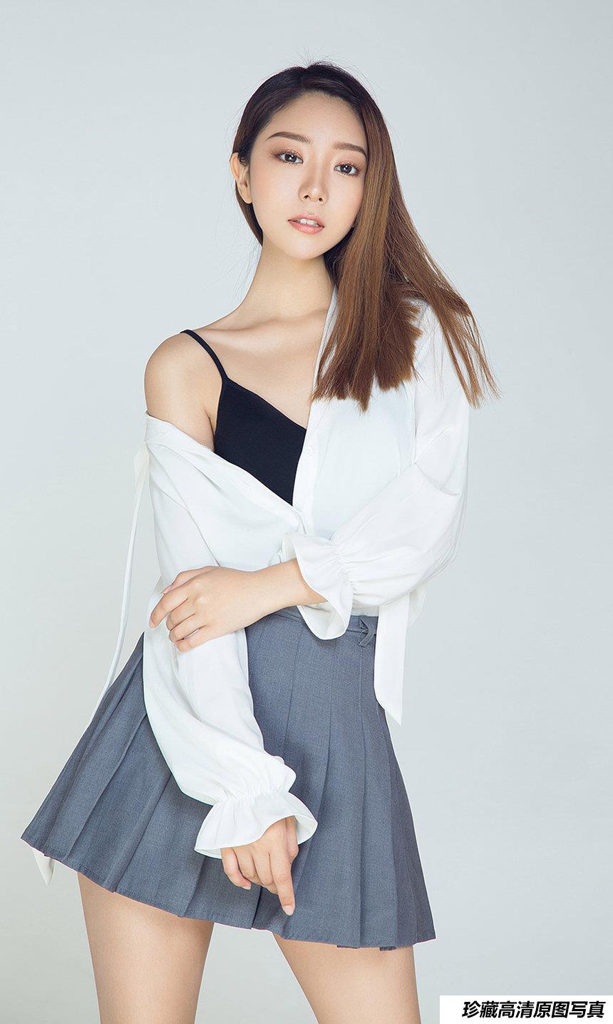 [Ugirls尤果网] 爱尤物 2019.04.02 No.1413 依然然 纯情调色盘 [35P]