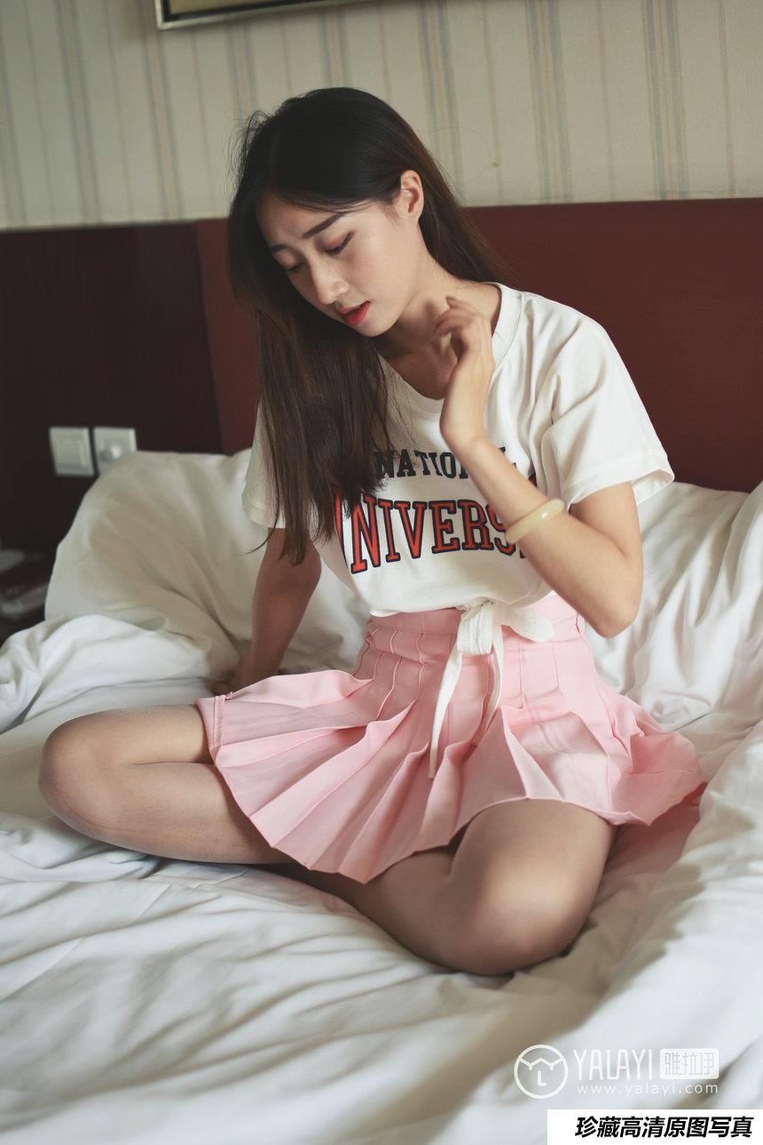 [YALAYI雅拉伊] 2018.06.14 NO.010 可爱啦啦队服 木晓雨[67+1P]