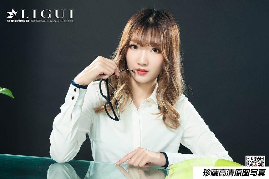 [Ligui丽柜] 2019.07.22 网络丽人Model 小然然 [60+1P]