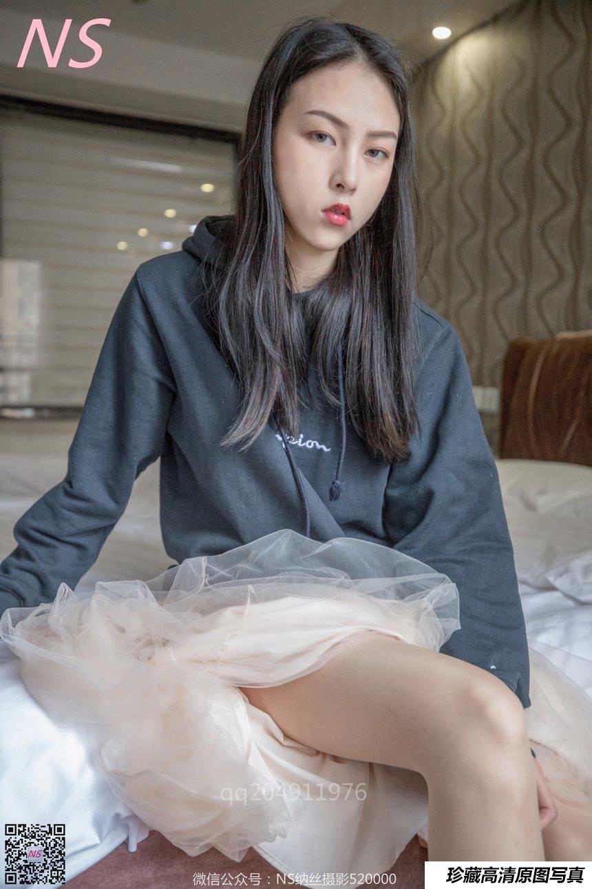 纳丝摄影 悠悠的丝袜美腿玉足美美哒 [80P-841MB]