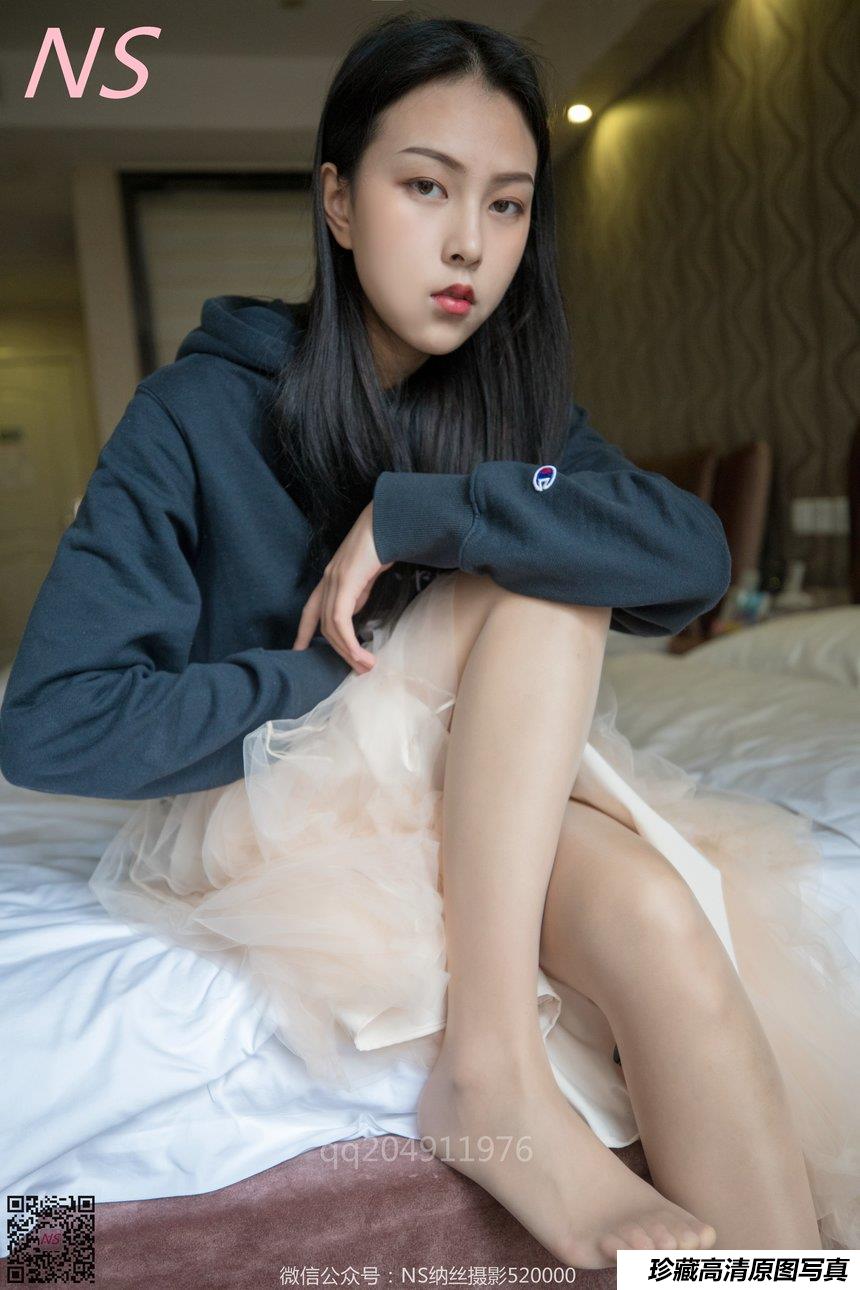 纳丝摄影 悠悠的丝袜美腿玉足美美哒 [80P-841MB]