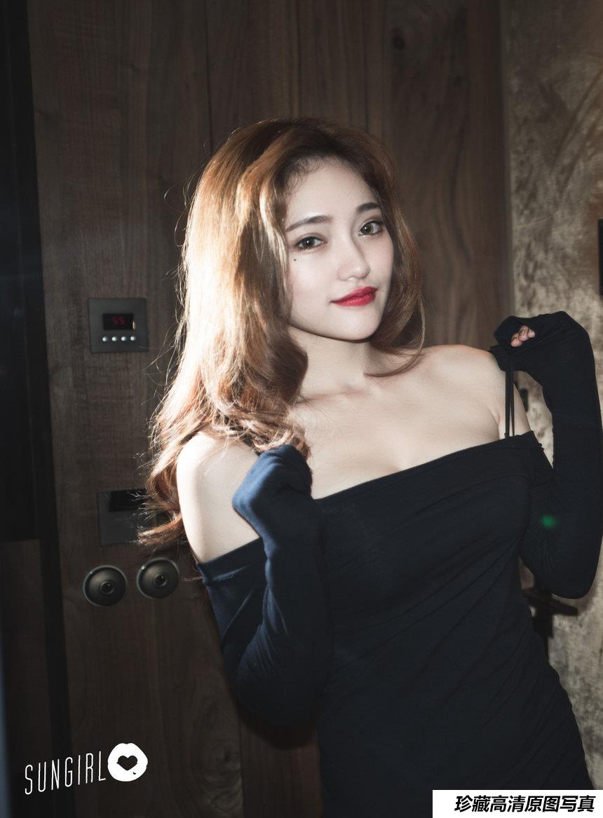 [SUNGIRL阳光宝贝] NO.027 极致曲线Donna奶妹-线上写真 Part1 奶妹[31+1P/21.5M]