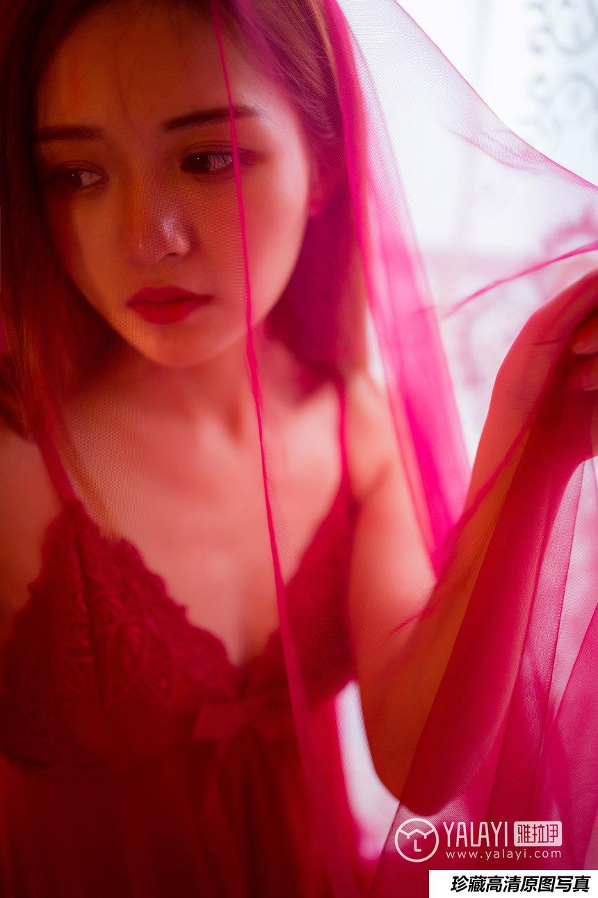 [YALAYI雅拉伊]2018.08.09 No.044 遗落红紗 赵欣怡 [43P360M]