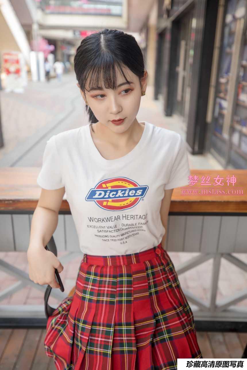 梦丝女神 可岚-油光丝袜 [74+1P]