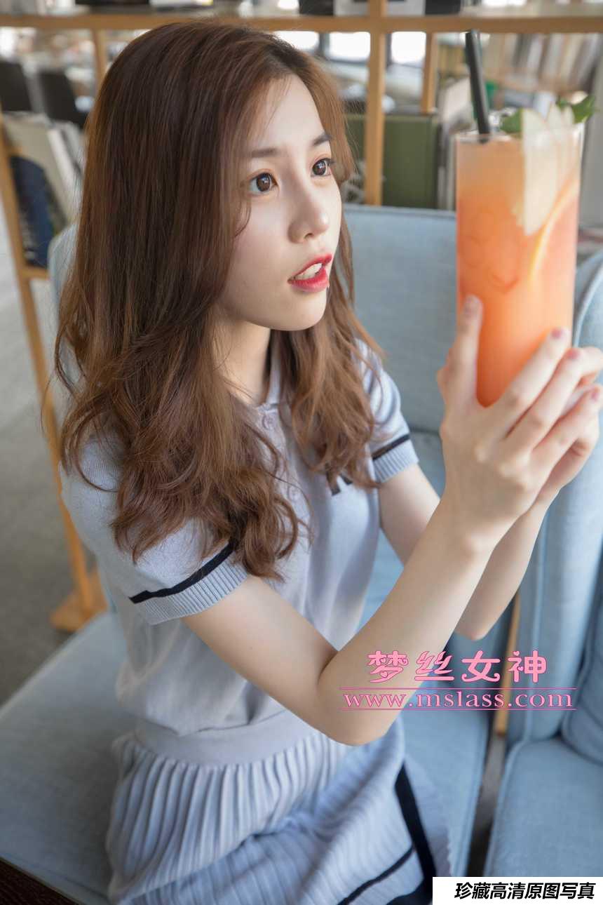 梦丝女神 苏柔-餐厅女神 [103+1P]